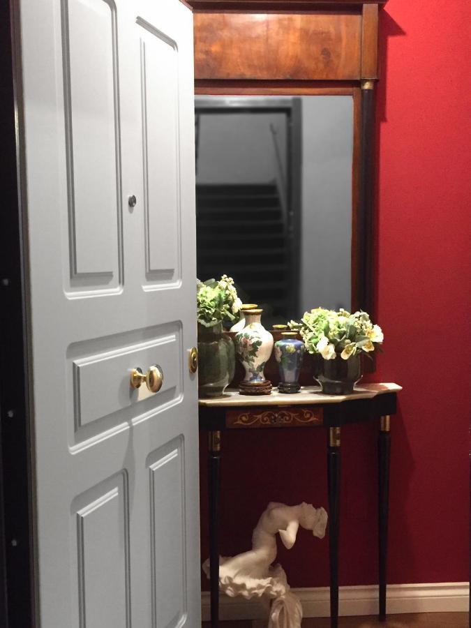 Room114 - Studio Apartment Near The Center Флоренция Екстериор снимка