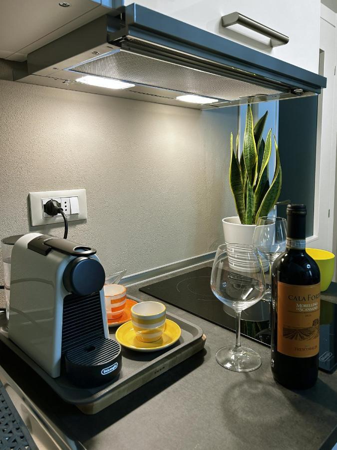 Room114 - Studio Apartment Near The Center Флоренция Екстериор снимка